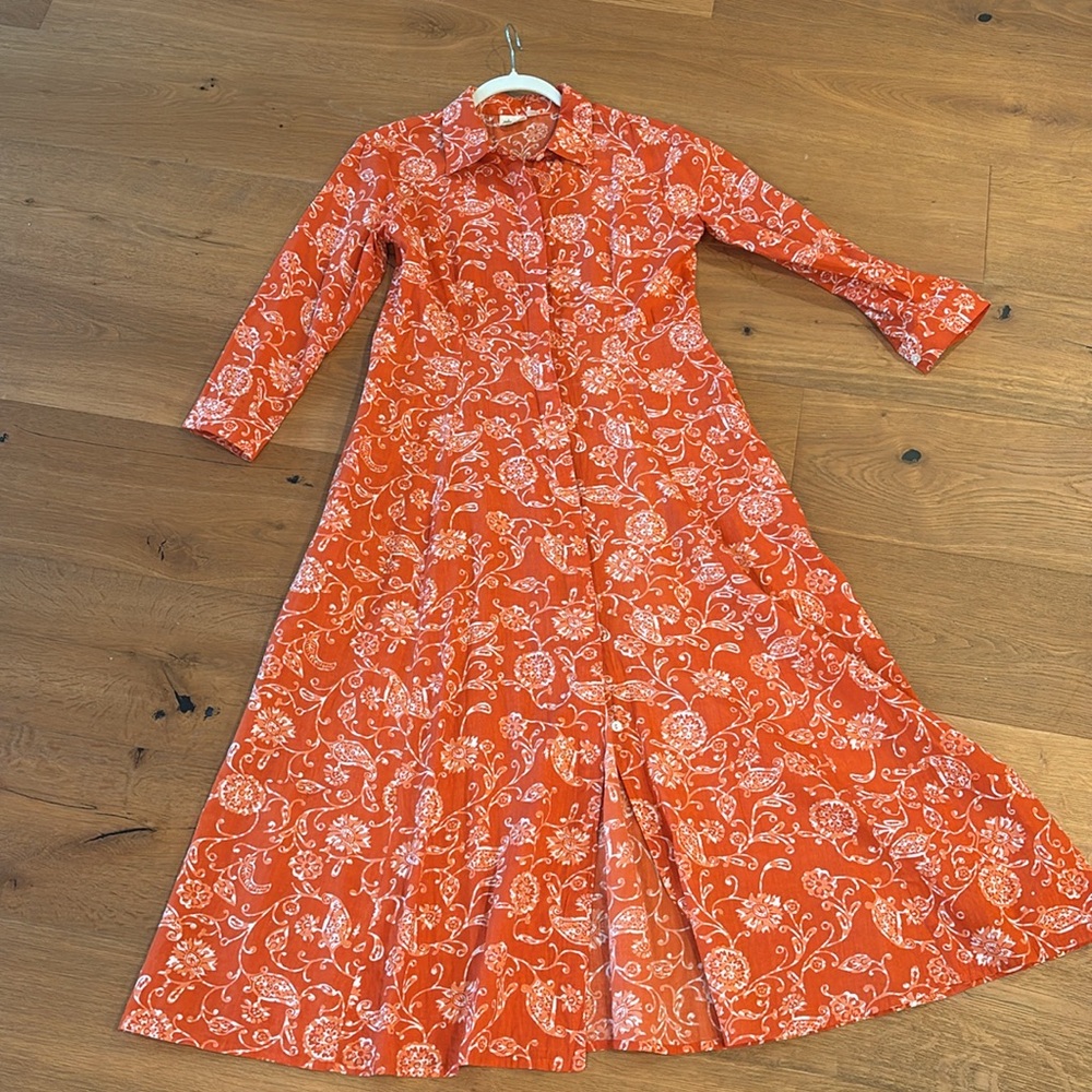 Button-Front Red Floral Midi Shirt Dress - Picture 3 of 4